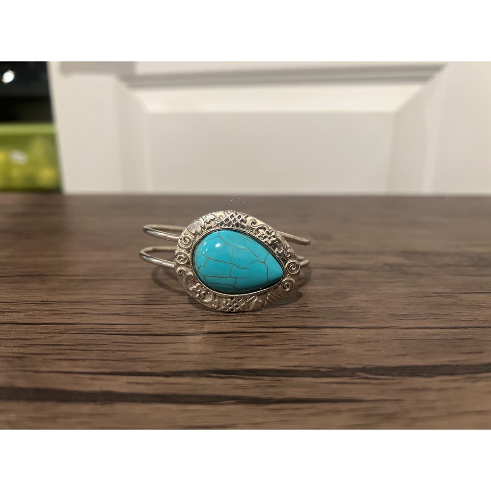 Cuff Bracelet Silver Faux Turquoise Southwestern Boho Western Rodeo Bangle - Picture 6 of 6